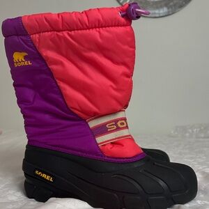 Sorel pink and Purple Snow Boots kids sz 5